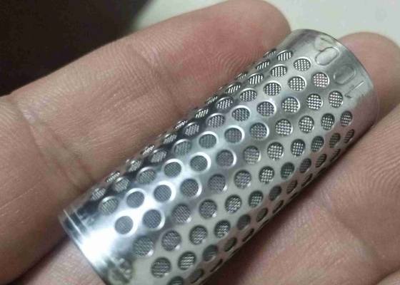 Filtres de polissage de grillage d'acier inoxydable tissés avec l'appui perforé