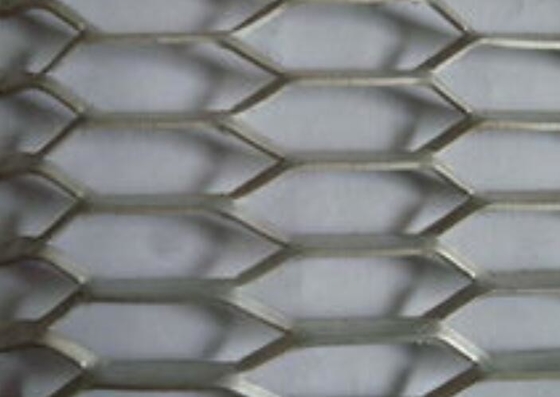 30m Xg Type Hex Type Cw Type lourd Maillage perforé métallique