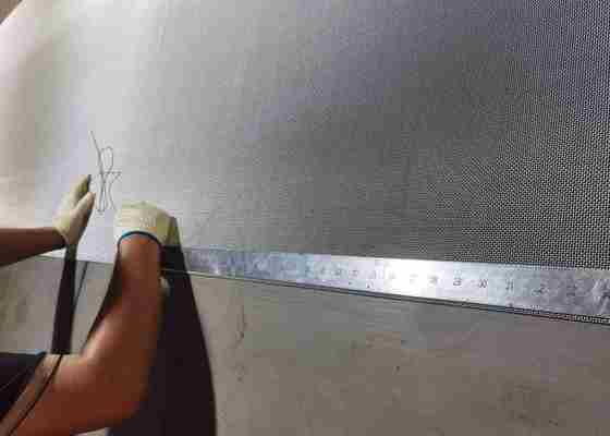 Écran de sécurité de porte de fenêtre en acier inoxydable 304 316 9,5 taille de maille en poudre / en PVC revêtu