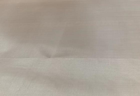 Fenêtre étanche à la poussière en acier inoxydable Maillage de sécurité anti-vol Standard 30 mètres de longueur