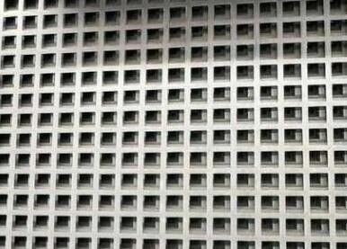 Caron Steel 3mm à 30mm Squaresquare a perforé le métal