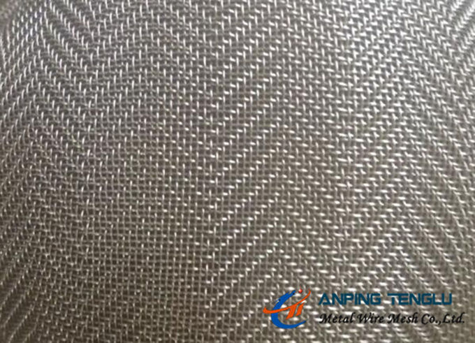 Grillage en arête de poisson de l'armure AISI304, 8 à 100mesh, utilisé dans la ceinture sèche