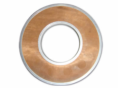 Le disque de filtre d'anneau se compose de maille de câblage cuivre et d'anneau perforé en métal.